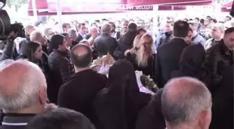 Abdurrahim Albayrak'ın vefat eden torunu Batuhan Bostancı'nın cenazesi defnedildi