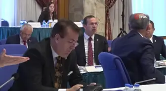 Bakan Karaismailoğlu: 'Antalya Havalimanı'nda devletten bir kuruş çıkmadan 765 milyon 252 bin 109 euro yatırımı başlattık'