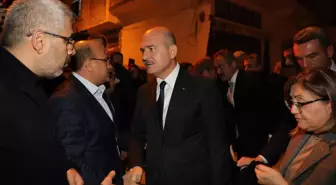 GAZİANTEP - Soylu ve Özer, terör saldırısında hayatını kaybeden öğretmenin ailesine taziye ziyaretinde bulundu