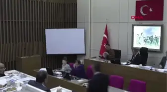 BOLU BELEDİYESİ MECLİS ÜYESİ KÜRSÜDE AĞLADI