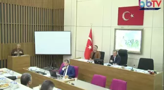 Bolu'da AKP'li Meclis Üyesi Kürsüde Ağladığı İçin Sözlerini Tamamlayamadı