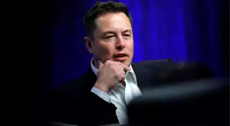 Dünyanın en zengin insanı Elon Musk, bir yılda 170 milyar dolar kaybetti