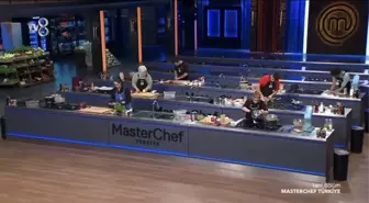 MasterChef Mavi ve Kırmızı Takım Kadrosu! 21 Kasım MasterChef Mavi takım ve Kırmızı takım yarışmacıları kimler? MasterChef bu haftanın kadrosu!