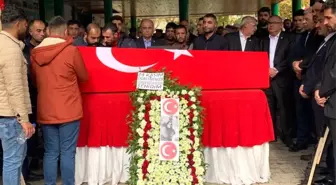 Şehit öğretmen Ayşenur Alkan son yolculuğuna uğurlandı