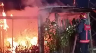 Baraj kenarındaki bağ evi alev alev yandı