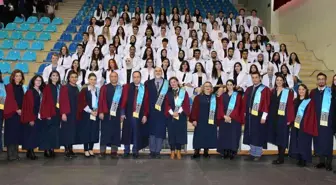 ESOGÜ'lü genç diş hekimi adayları beyaz önlüklerini giydi