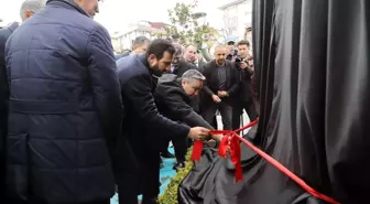 Bağcılar'da 'Türkiye-Kazakistan Kardeşlik Anıtı' açıldı