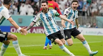 Bu sefer en zorunu başardı! Arjantin'i ipten alan Messi, Dünya Kupası'nda tarihe geçti