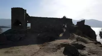 Herakleia Antik Kenti'ndeki kazılarda Menteşe Beyliği dönemi yapıları ortaya çıkarıldı