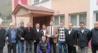 Ahmet Kaya, Kapatılan Maden Ortaokulu'nu İnceledi: 'Köy Halkının Tek Ricaları Var, Okullarının Açılması'