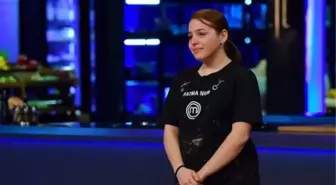 Masterchef Fatma Nur elendi mi? Masterchef'te kim veda etti?