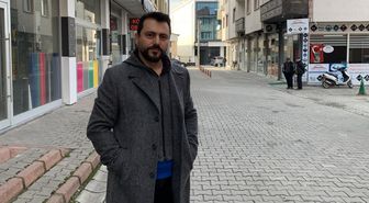 Sakarya'da çocuğa saldıran sahipsiz köpeklere müdahale eden esnaf Necmettin Uzun olayı anlattı