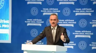 BAKAN ÖZER: ÖĞRETMENLERİMİZİN YÜZDE 97'Sİ BAŞÖĞRETMEN VE UZMAN ÖĞRETMEN OLDU