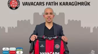 Galatasaray'dan ayrıldıktan sonra boşta kalan Feghouli, Fatih Karagümrük'e imza attı