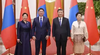 Xi, Moğolistan Cumhurbaşkanı ile Görüştü