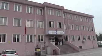 Depremin ardından okullar eğitime hazır hale getiriliyor