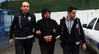 İzmir'de doktoru darbeden zanlı tutuklandı