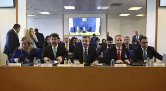 TBMM Plan ve Bütçe Komisyonunda, Merkez Bankasının faaliyetlerine ilişkin bilgilendirme toplantısı