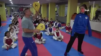 Kolları olmayan Nisanur'un hayali Sümeyye Boyacı gibi altın madalya kazanmak