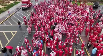 NEW JERSEY - Noel Baba kıyafetli yüzlerce kişi, 'Santa Fun Run' etkinliği kapsamında koştu