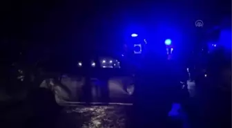 Otomobilin panelvanla çarpışması sonucu 9 kişi yaralandı