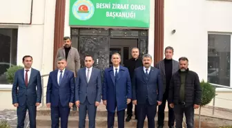 Vali Çuhadar, ziraat odasından tarımla ilgili bilgiler aldı
