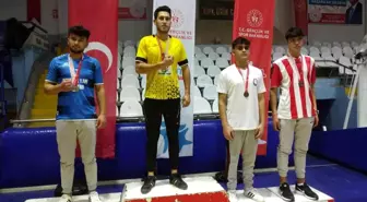 Manisa'da genç bilekler il birinciliği için yarıştı