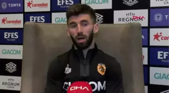 SPOR Hull Cityli Milli futbolcu Doğukan Sinik: Takım arkadaşlarım Türkiye'de kamp yapmaktan dolayı mutlu