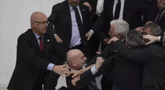 Adalet Bakanlığı ile Gençlik ve Spor Bakanlığının bütçeleri TBMM Genel Kurulunda