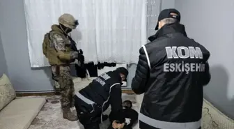 Eskişehir'de Silindir Operasyonu'nda 30 kişi gözaltına alındı
