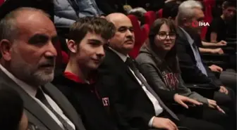 Samsun protokolü öğrencilerle 'Buğday Tanesi' filmini izledi