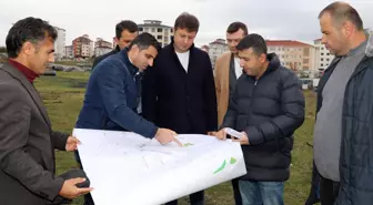 Çerkezköy'de Kızılpınar Futbol Sahasının Yapım Çalışmaları Devam Ediyor