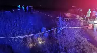 Devrilen traktörün altında kalan sürücü hayatını kaybetti
