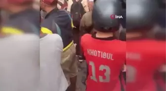 Endonezya'da karakola intihar saldırısı: 1 ölü, 8 yaralı