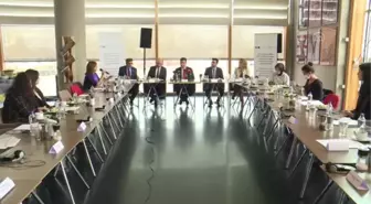 Mülteciler için Şartlı Eğitim Yardımı Programı'nın Türkiye'ye devri için bilgilendirme toplantısı düzenlendi