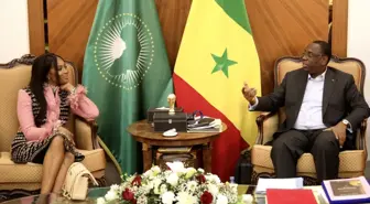 Senegal Cumhurbaşkanı Sall, model Naomi Campbell'ı kabul etti