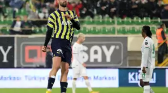 Serdar Dursun: 'İlk 11 oynarsam elimden gelen katkıyı sağlayacağımı düşünüyorum'