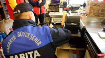Zabıta ekipleri market denetiminde