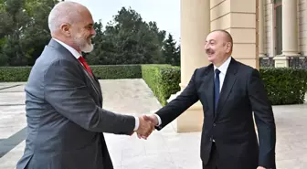 Azerbaycan Cumhurbaşkanı Aliyev, Arnavutluk Başbakanı Rama'yı kabul etti