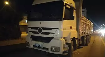 Kamyonla çarpışan motosikletin sürücüsü ağır yaralandı