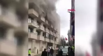 ÇIRAĞAN SARAYI'NIN OTEL BÖLÜMÜNDE YANGIN - AKTÜEL GÖRÜNTÜ 3