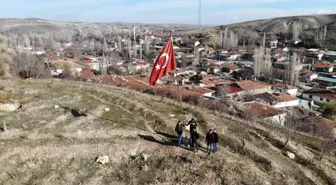 Gençlerin Türk Bayrağı hassasiyeti yoğun ilgi gördü