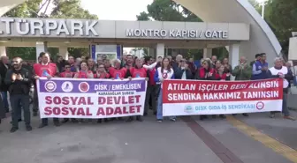 İzmir'de İşten Atılan Sigara Fabrikası İşçilerinin Eylemi 81. Gününde: 'Haklarımız Tanınana Kadar Mücadelede Kararlıyız. Asla Vazgeçmeyeceğiz'