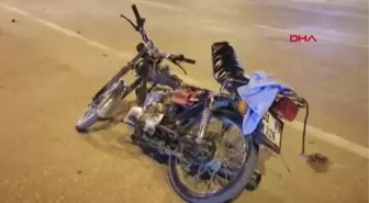 KOZAN'DA KAMYONLA ÇARPIŞAN MOTOSİKLETİN SÜRÜCÜSÜ AĞIR YARALANDI