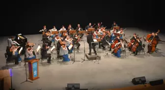 Nif Art Kemalpaşa Projesi, keman sanatçısı Cihat Aşkın konseriyle tamamlandı