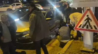 Özge Ulusoy'un babasından sonra aynı caddedeki kazada ölen Tuğçe defnedildi
