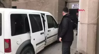 ÖZTÜRK YILMAZ'A SALDIRAN ŞÜPHELİ ADLİYEYE SEVK EDİLDİ