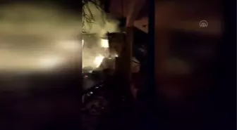 KAHRAMANMARAŞ - Çıkan ev yangınında 4 kişi dumandan etkilendi
