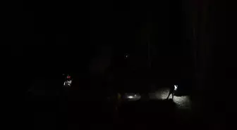 Burdur'da Meyve Yüklü Kamyon Devrildi, 1 Kişi Hayatını Kaybetti