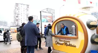Onikişubat Belediyesinden öğrencilere sıcak çorba, simit ve çay ikramı